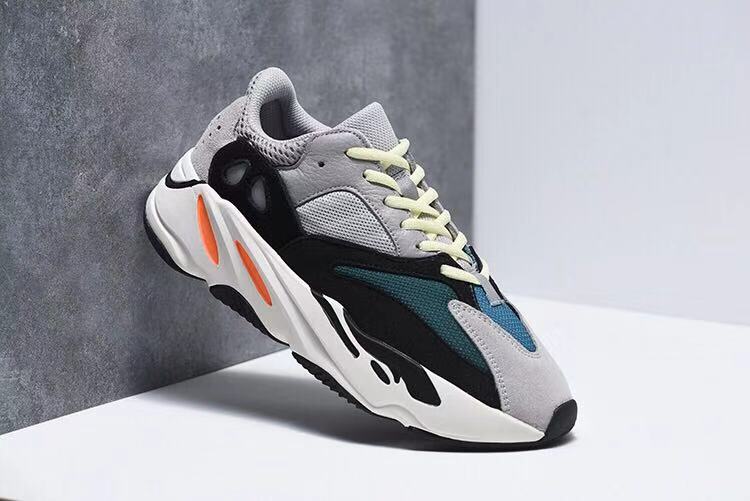 Yeezy Boost 700 "Wave Runner"