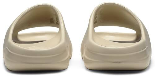 Yeezy Slide "Bone"