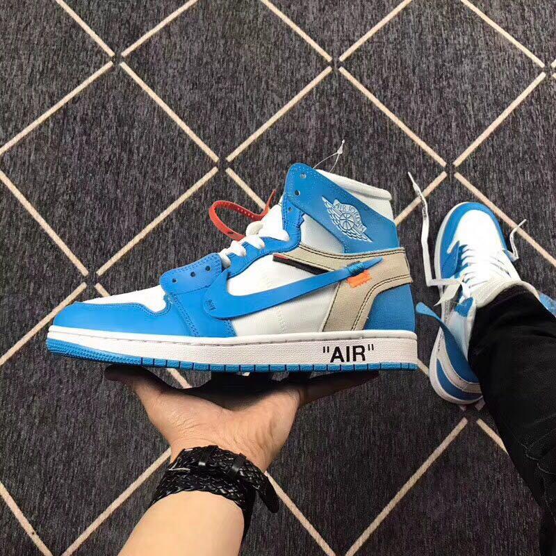 Air Jordan 1 Retro High x Off White "UNC"