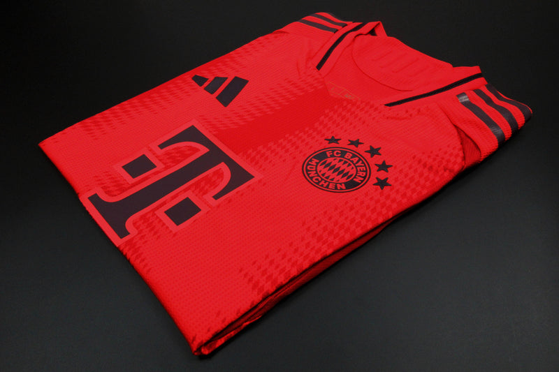 Camisa Bayern de Munique Titular 24/25 - Versão Jogador Manga Longa - Lançamento