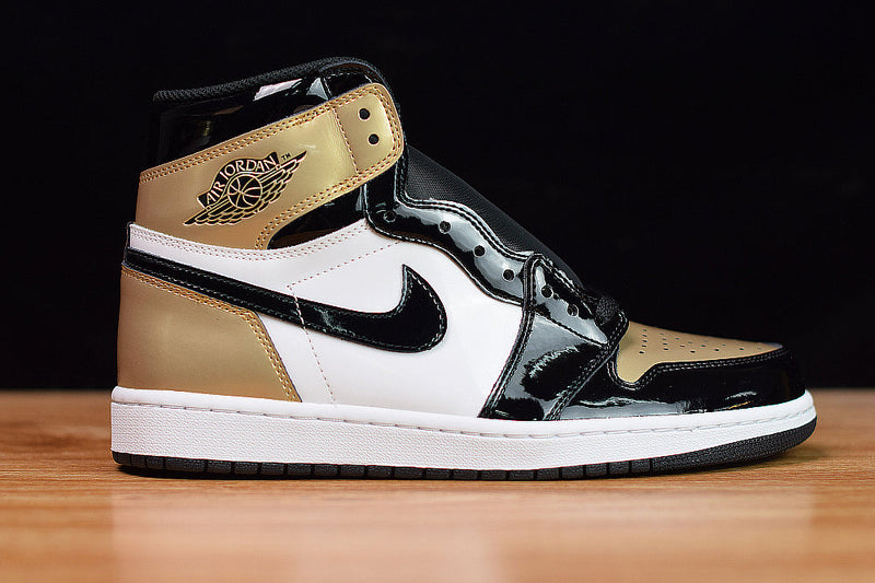 Air Jordan 1 Retro High OG NRG 'Gold Toe'