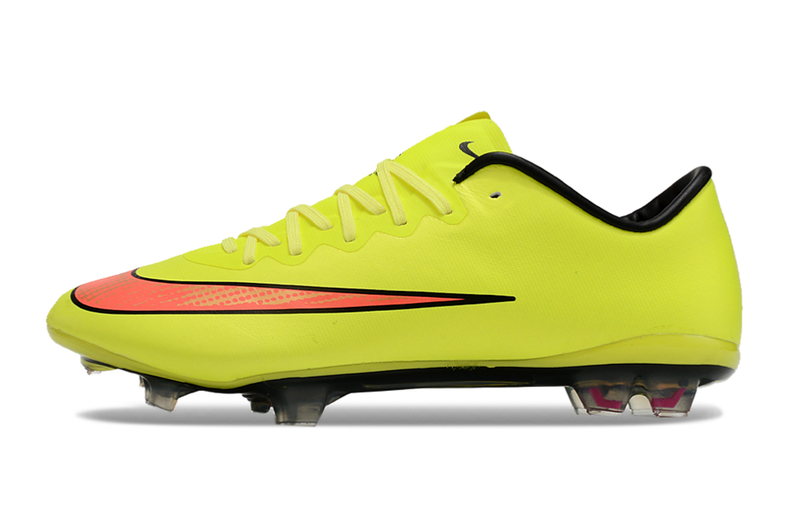 CHUTEIRA NIKE MERCURIAL VAPOR 10 ELITE FG + MEIA E BOLSA