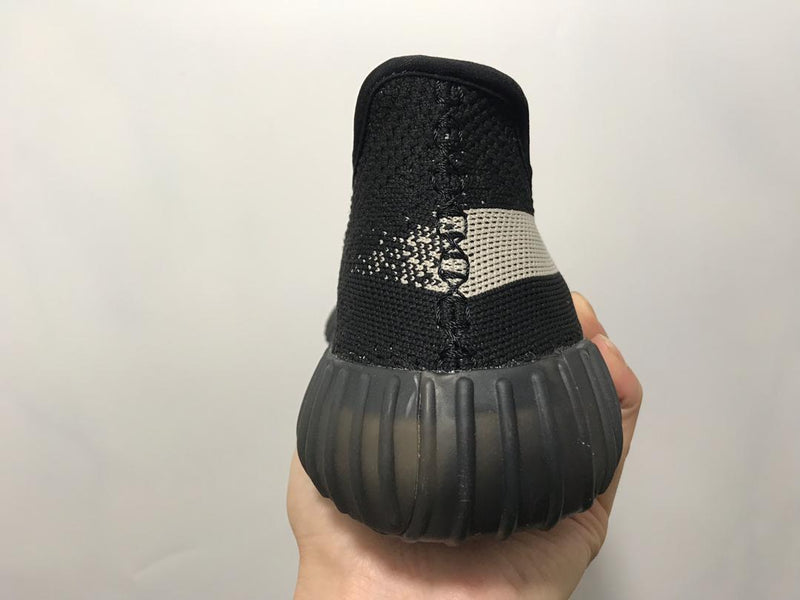 Yeezy Boost 350 V2 "Oreo"