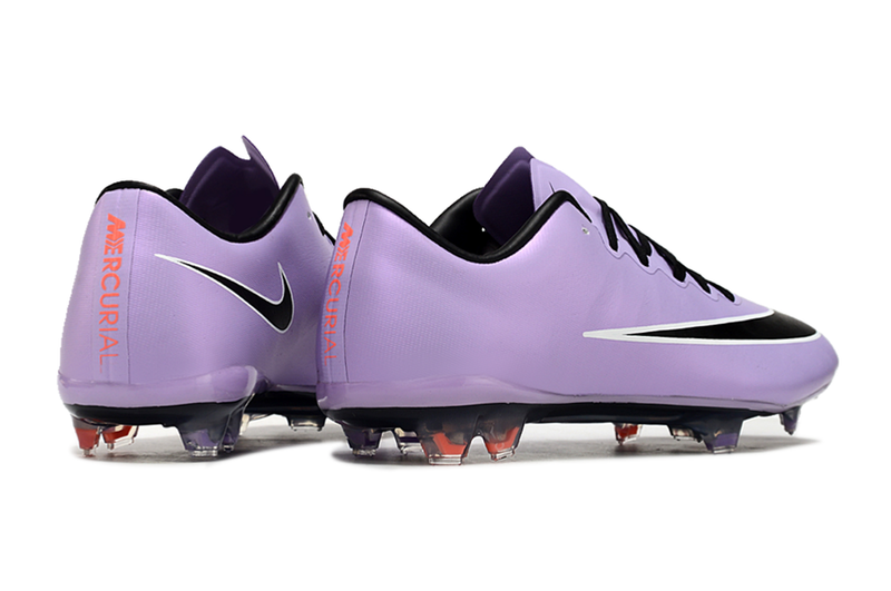 CHUTEIRA NIKE MERCURIAL VAPOR 10 ELITE FG + MEIA E BOLSA