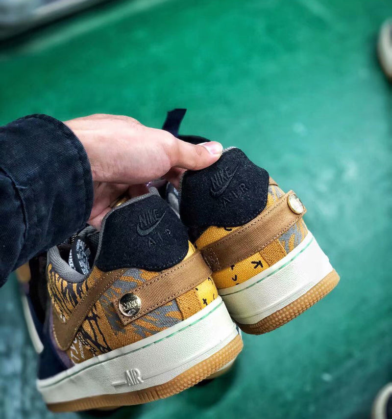 Air Force 1 Low 'Cactus Jack' x Travis Scott