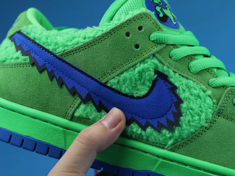 Nike SB Dunk Grateful Dead Green