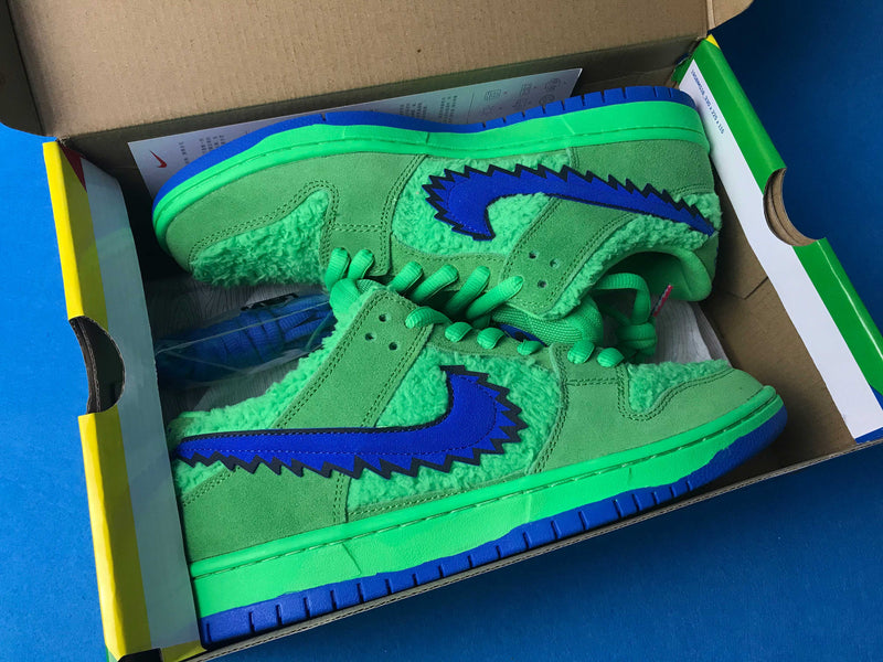 Nike SB Dunk Grateful Dead Green